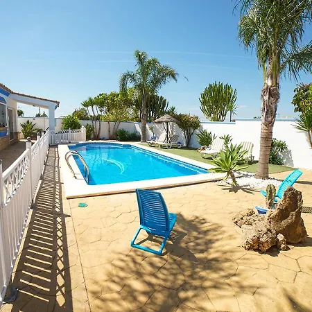 Bananera Con Piscina Privada En * Conil De La Frontera