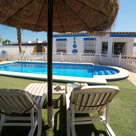 Holiday home Bananera Con Piscina Privada En Conil De La Frontera